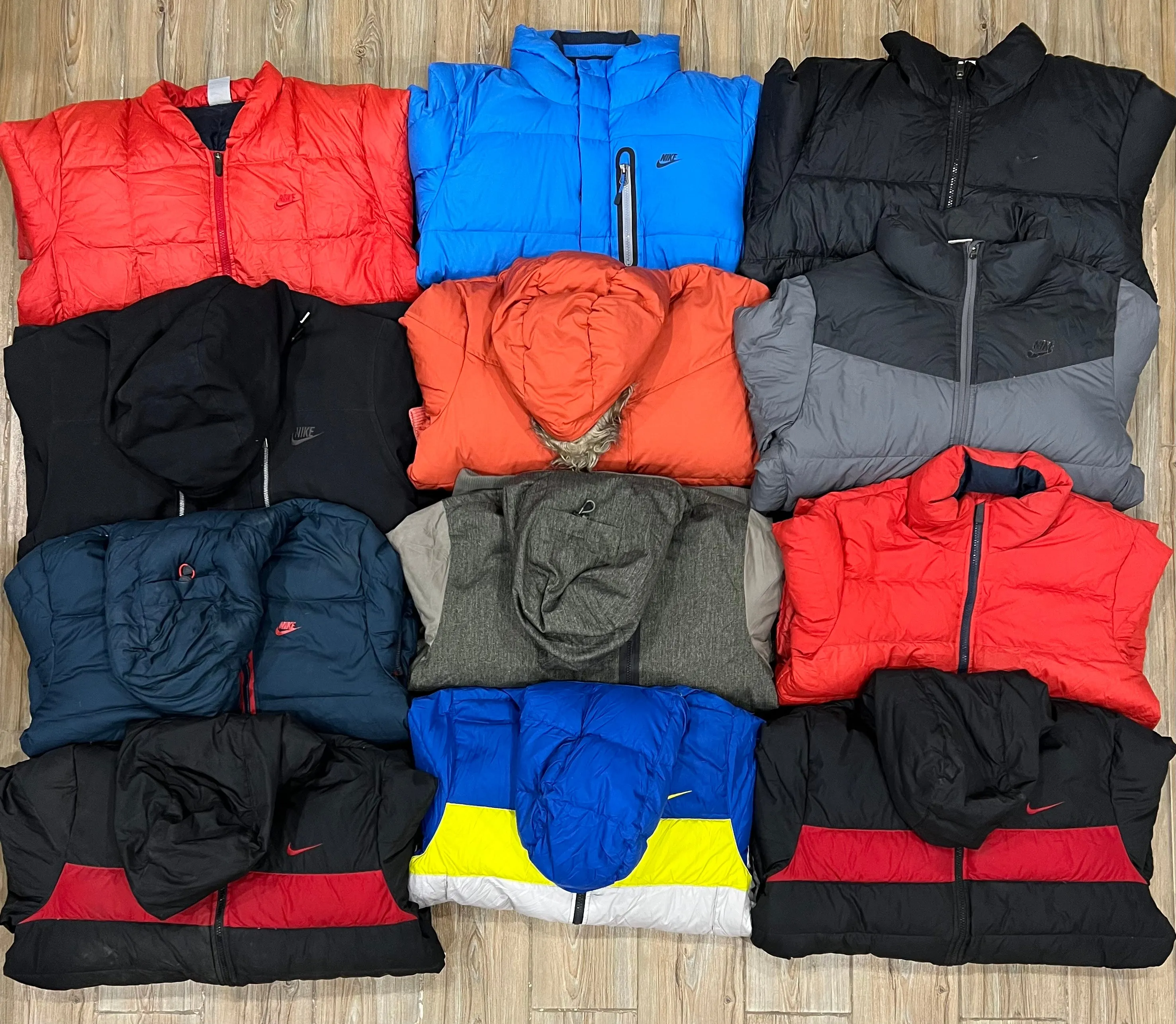 Branded Nike Puffer Jackets - 13 Pieces