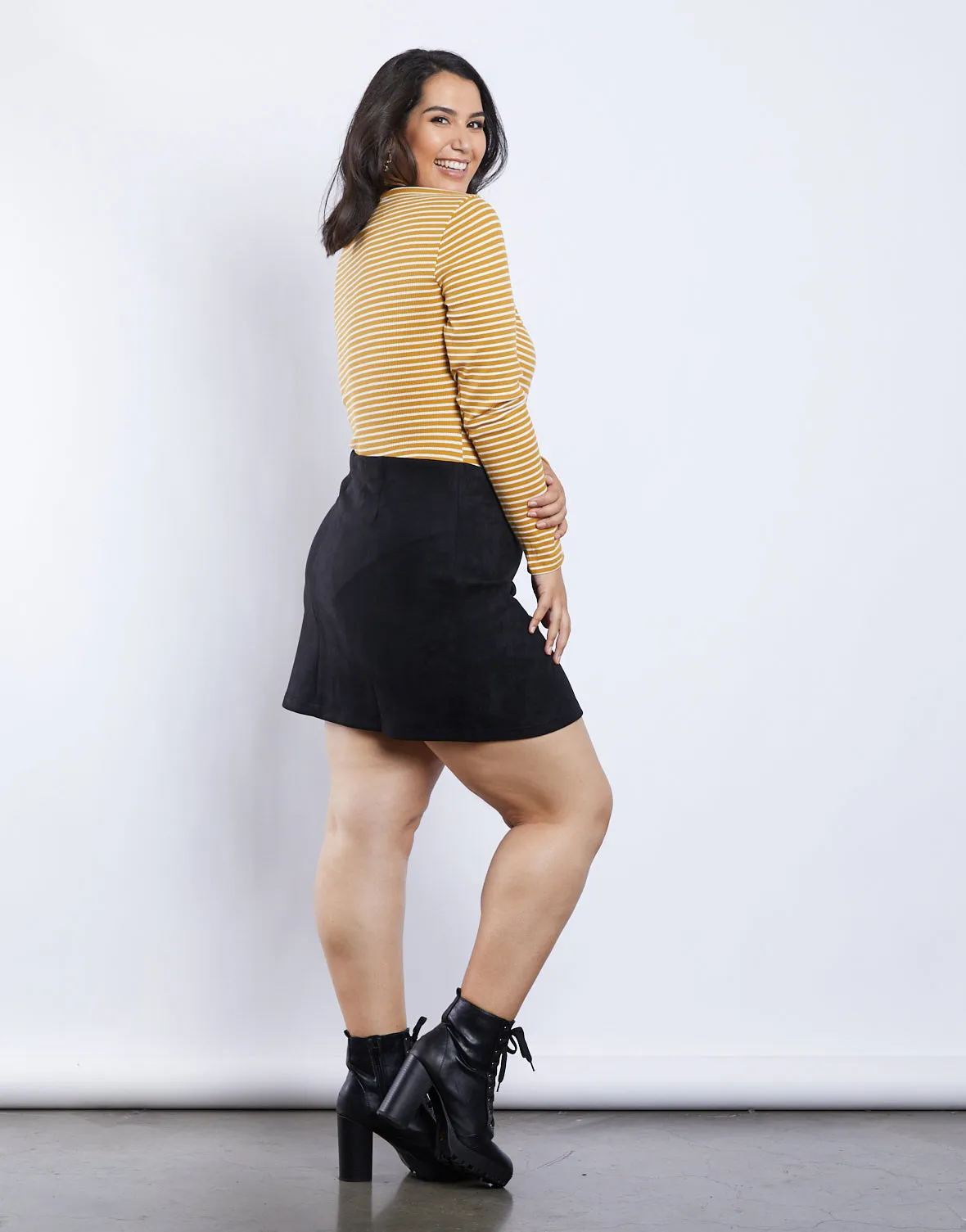 Plus Size Suede Buckle Skirt