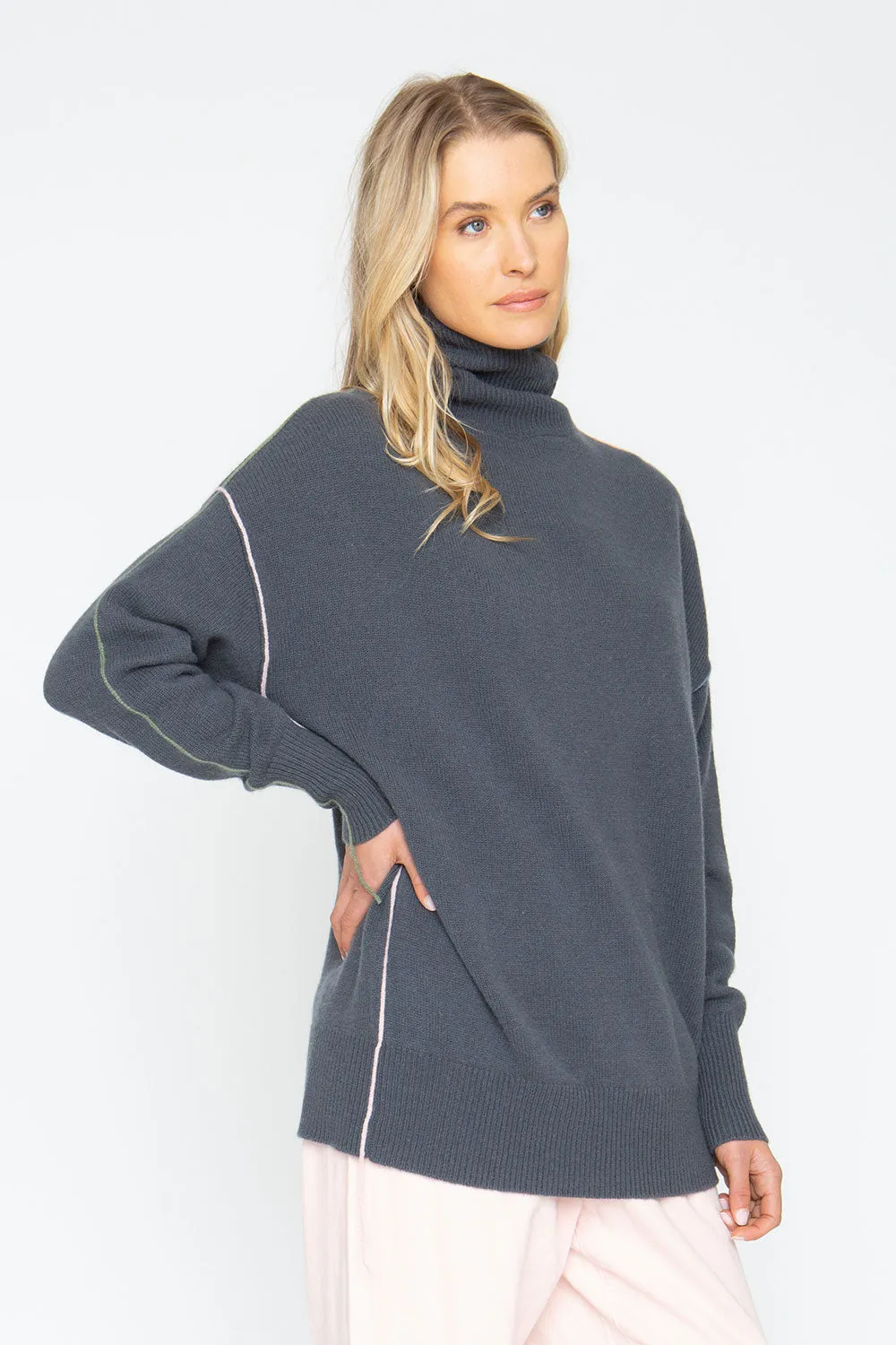 Turtle Sweater - Charbon